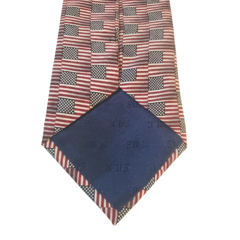 Carlos Devenezia Mens Tie Necktie‎ Designer Repeating American Flag Patriotic